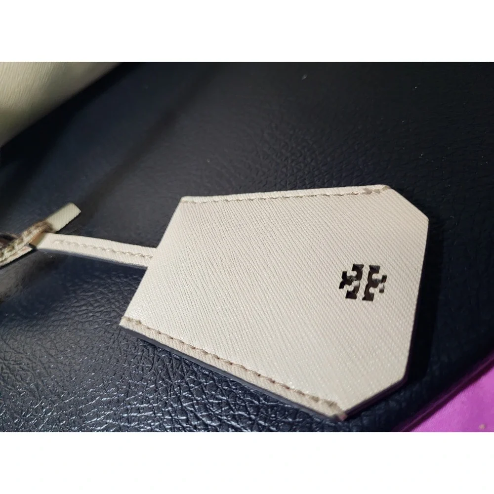Tory Burch tory burch